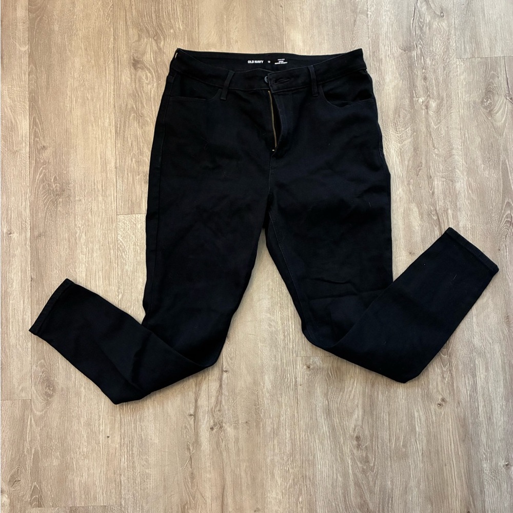 Old Navy Women's Black Skinny Jeans